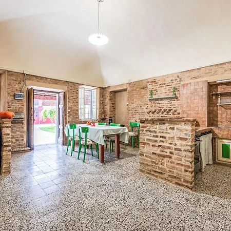 Barba Pipin By Interhome