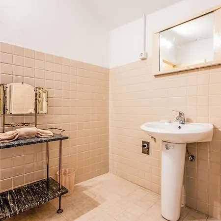 Barba Pipin By Interhome Holiday home Cioccaro Di Penango