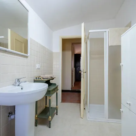 Barba Pipin-1 By Interhome